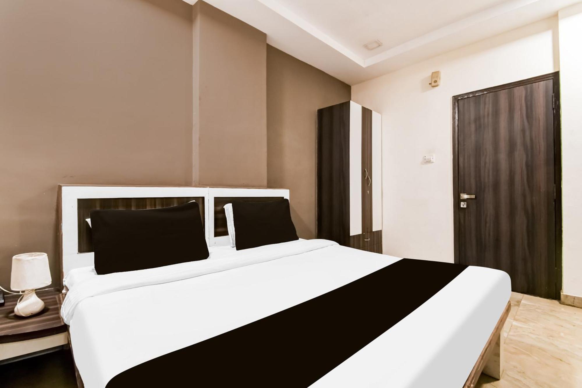 Super Hotel O Raipur City Center Formerly Hotel Edge Экстерьер фото